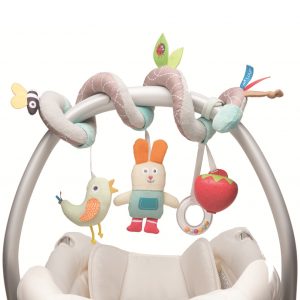 צעצועי התפתחות לתינוק - מובייל לתינוק |מובייל לתינוק ספירלת גינה לעגלה ולסלקל - צעצועים לתינוק קשת לעגלה ולסל קל טף טויס סגל בייבי